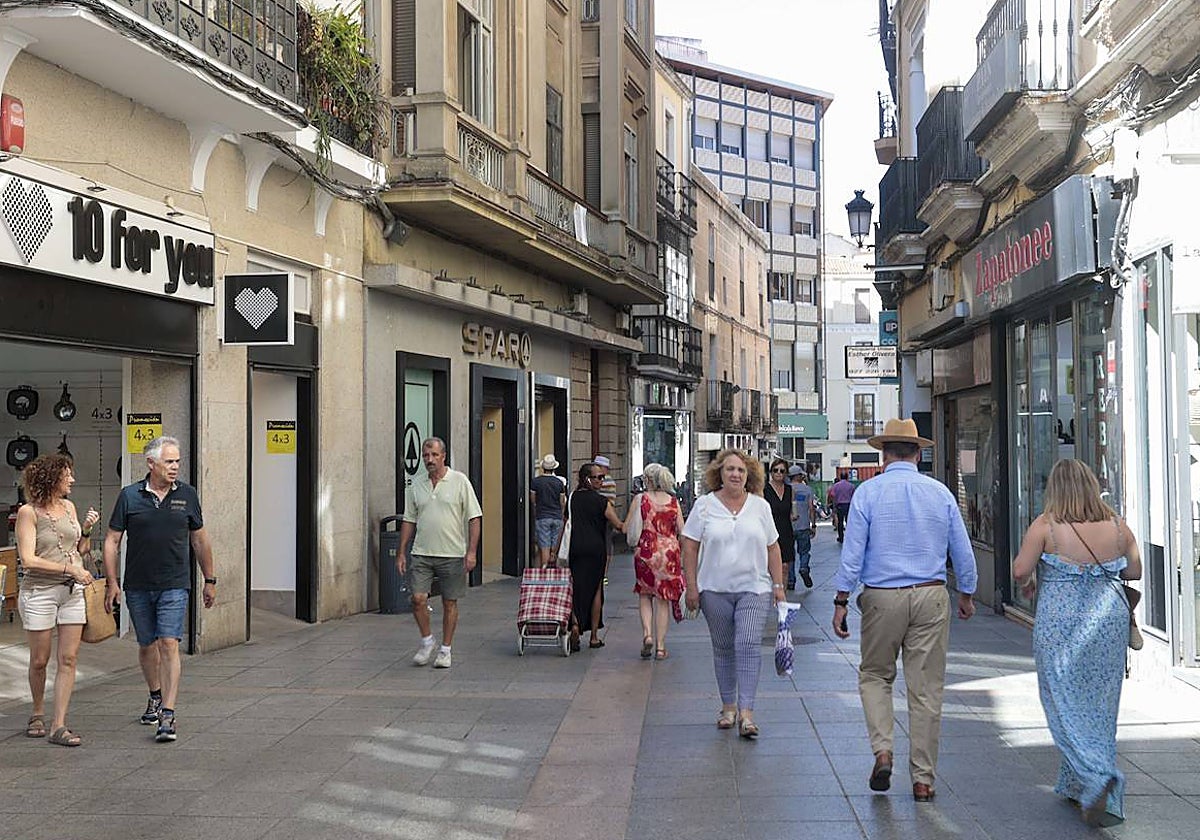Imagen de la calle San Pedro de Cáceres, donde se ha producido el último intento de estafa.