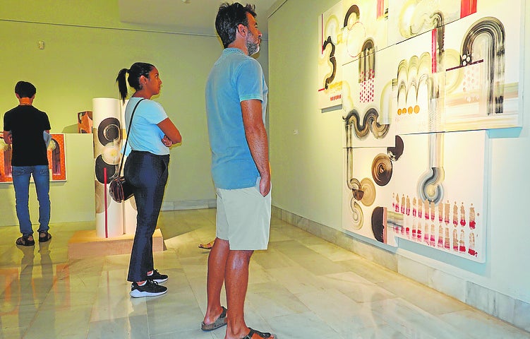 Inauguración de la exposición 'Negro Humo'.