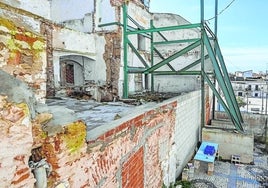 La calle Norte, cerrada por el estado ruinoso de las casas.