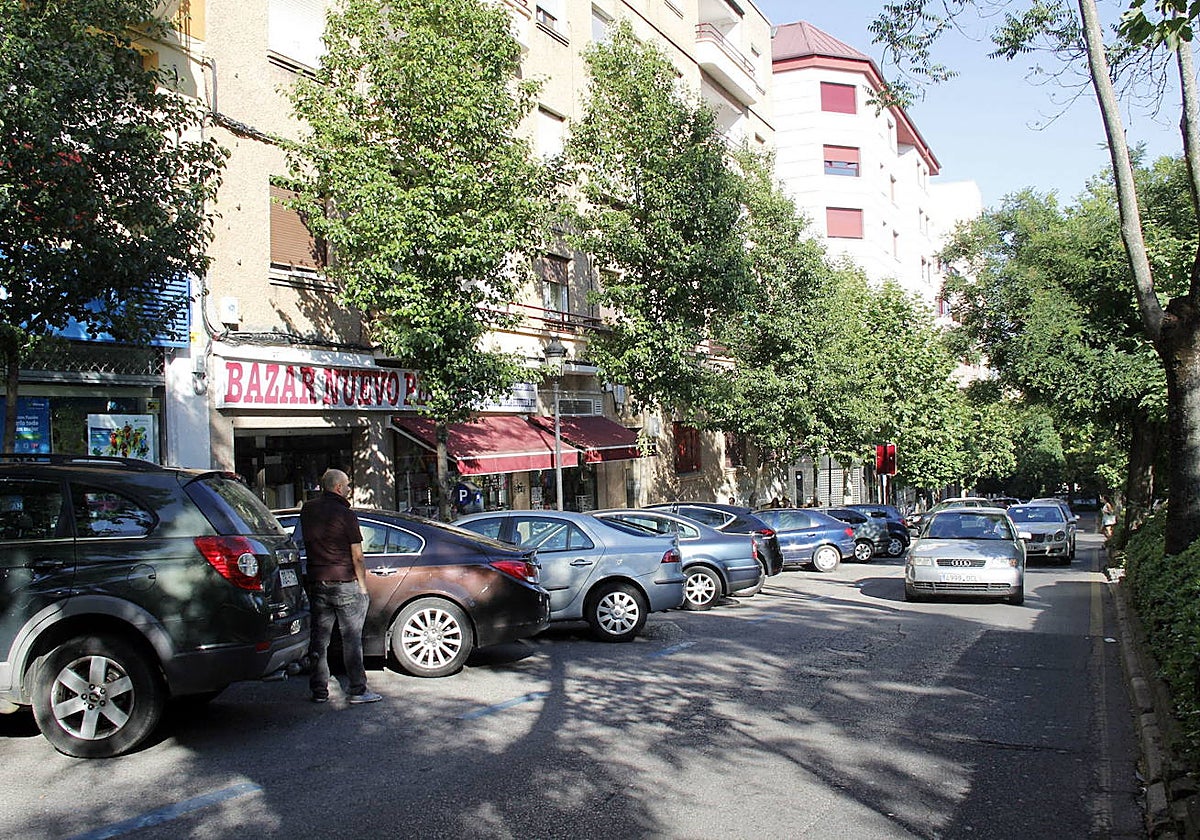 Avenida Virgen de la Montaña de Cáceres.