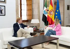 El alcalde, Ignacio Gragera, visitó a María Guardiola, en la sede de la Junta el 5 de septiembre y asegura que le reclama las mismos asuntos que pidió a Vara.