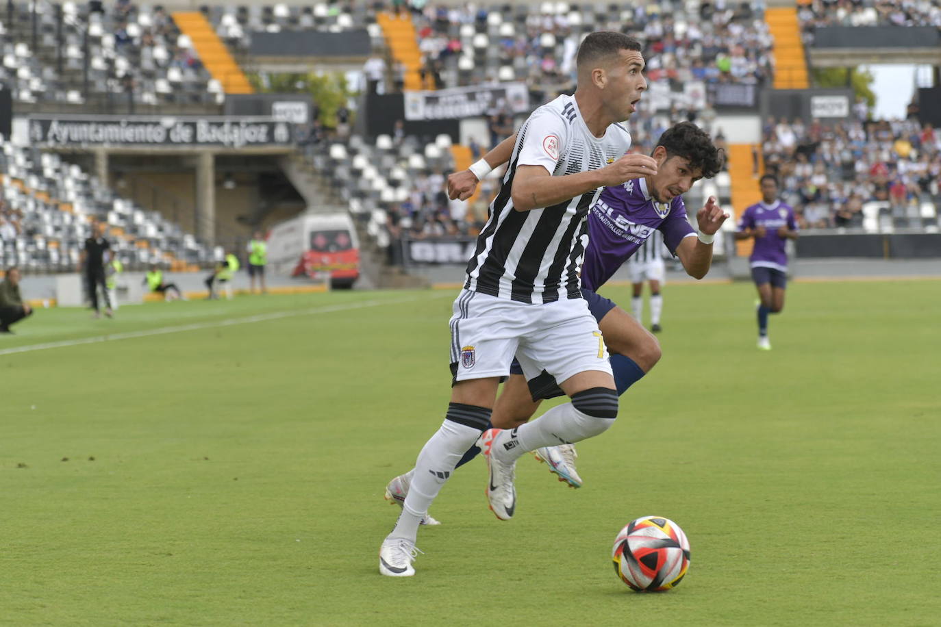 El Badajoz-Guadalajara, en imágenes (1-2)