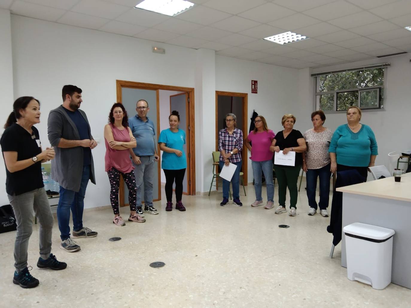 Recogen más de 50 kilos de basuraleza del río Alagón