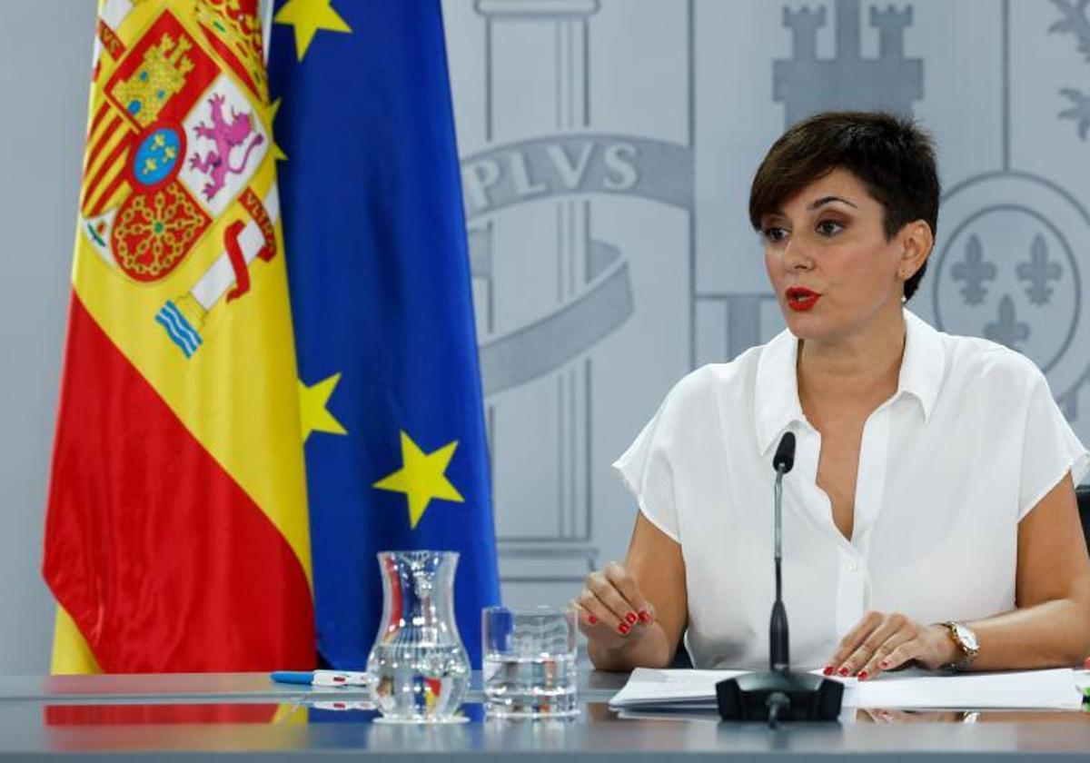 La ministra de Política Territorial y portavoz del Gobierno en funciones, Isabel Rodríguez, ha hablado este martes del caso de Almendralejo.