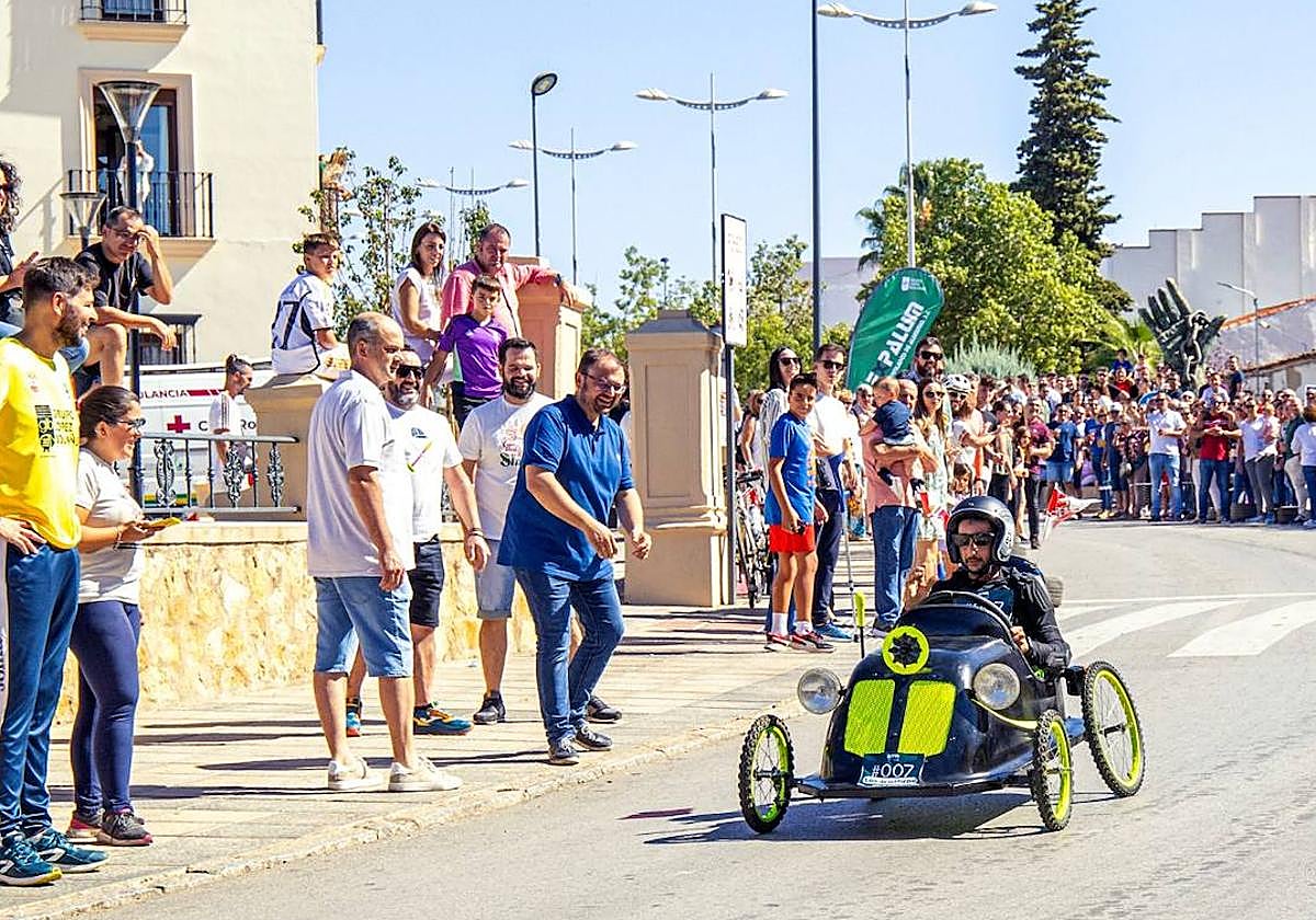 Los autos locos invaden Fuente del Maestre