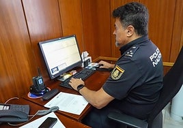 Francisco Mendiola, jefe de prensa de la Policía Nacional, alerta del riesgo de fraude.