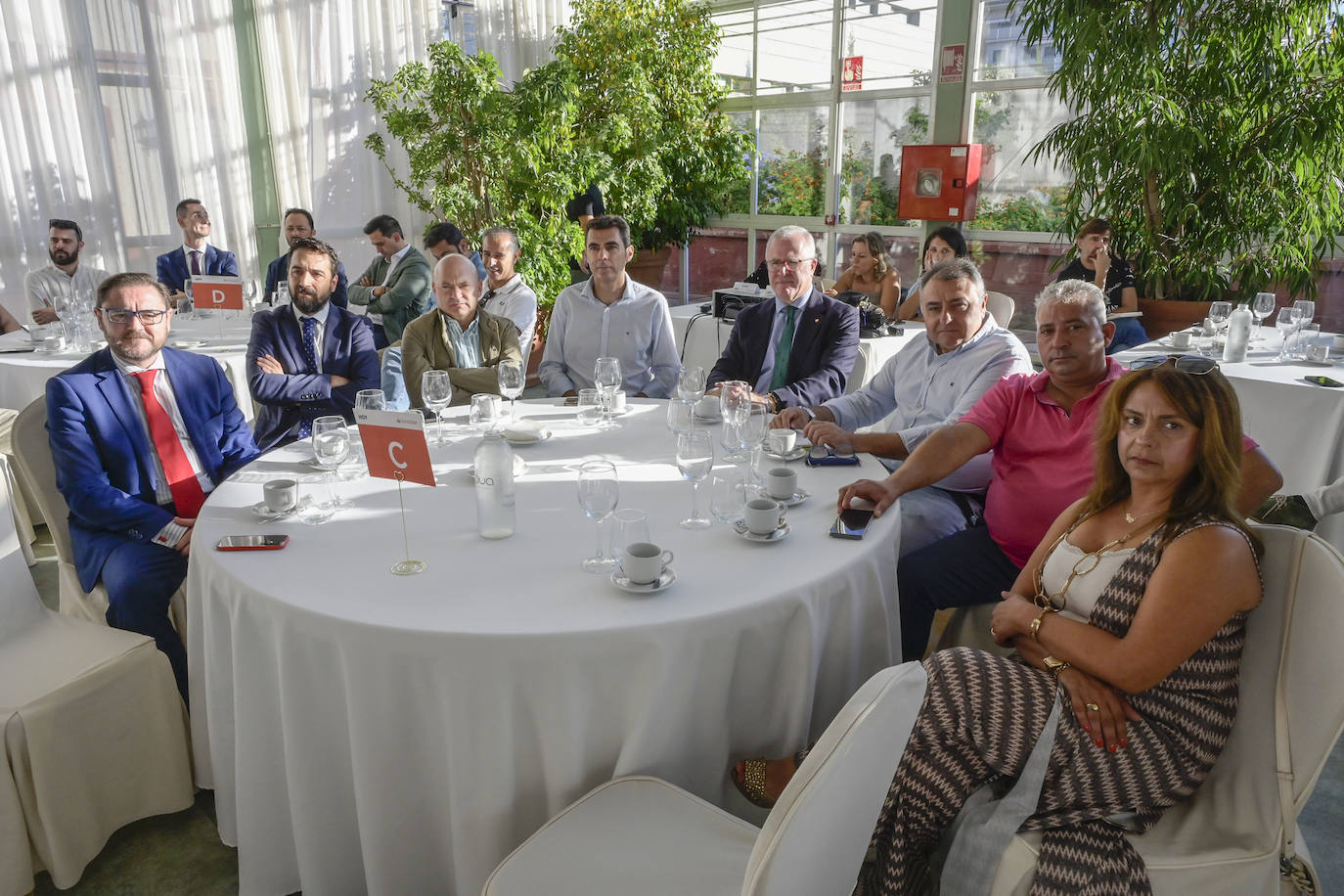 Ana María Lozano, Joaquín Rodríguez, Juan de Vega, Gonzalo Parra, Juan de Dios Boyero, Carlos Rubia, José Vicente Gilete y José María Gómez.