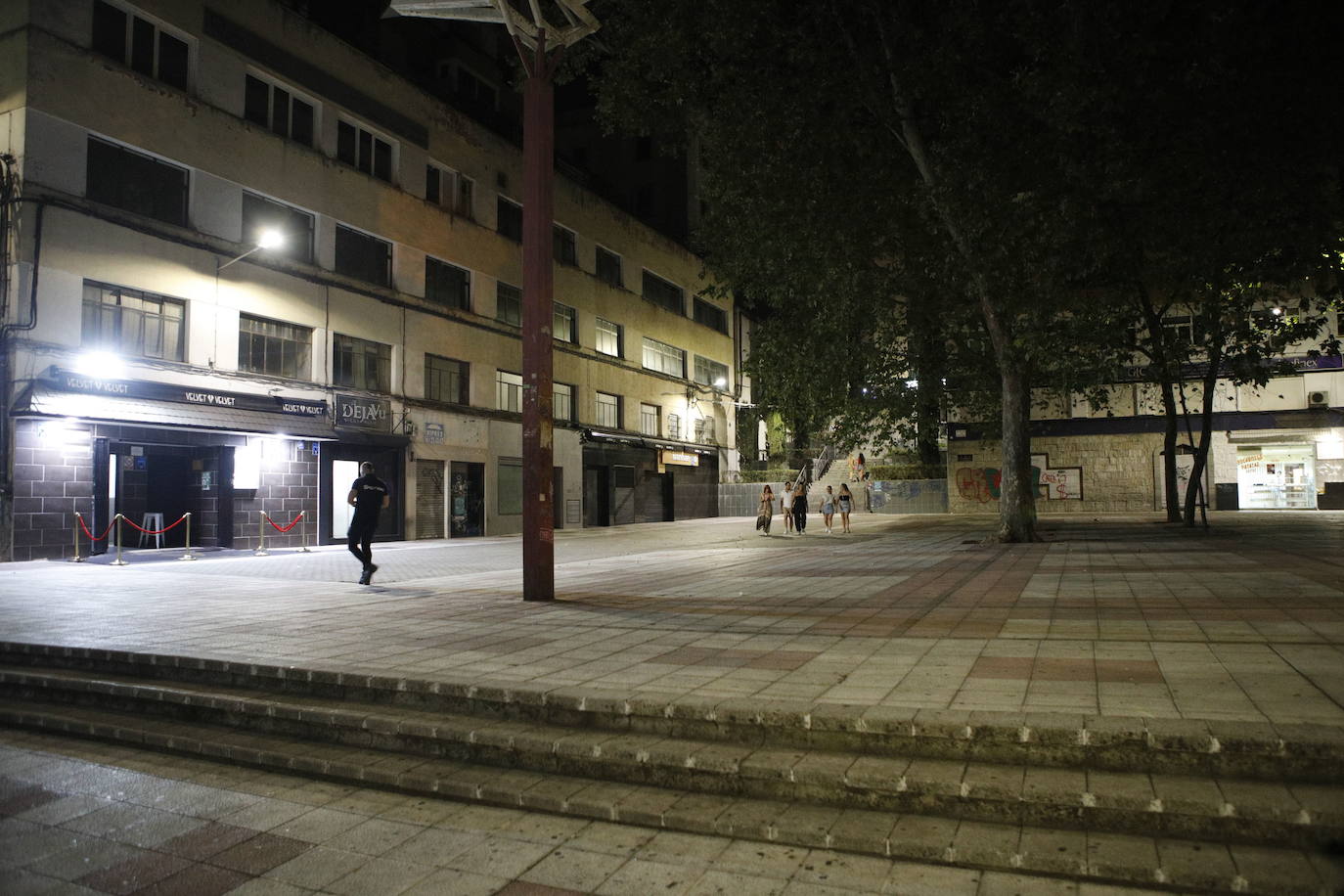 Plaza de Albatros en La Madrila de Cáceres.