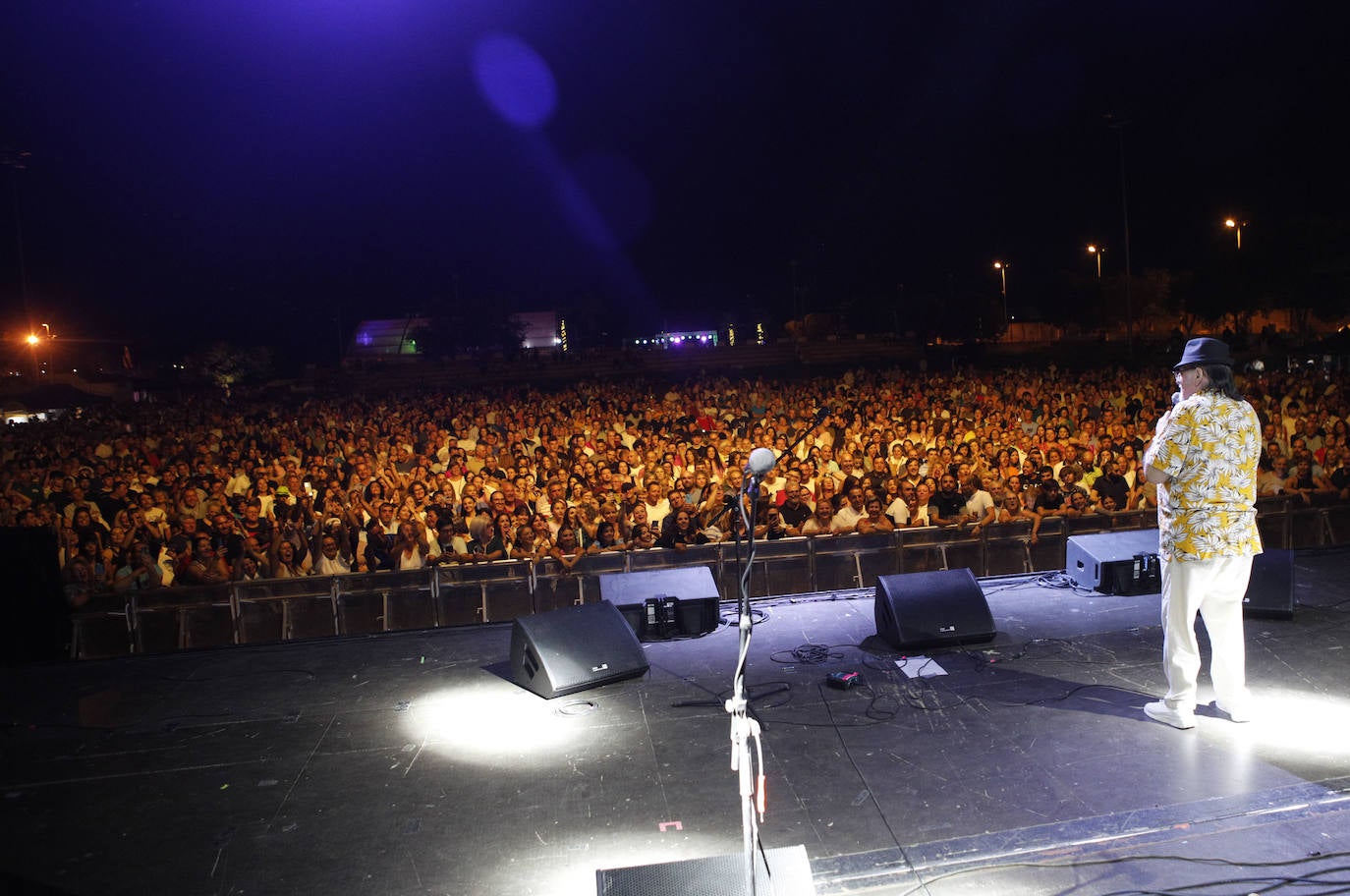 Noche rumbera en Cáceres con motivo de San Miguel