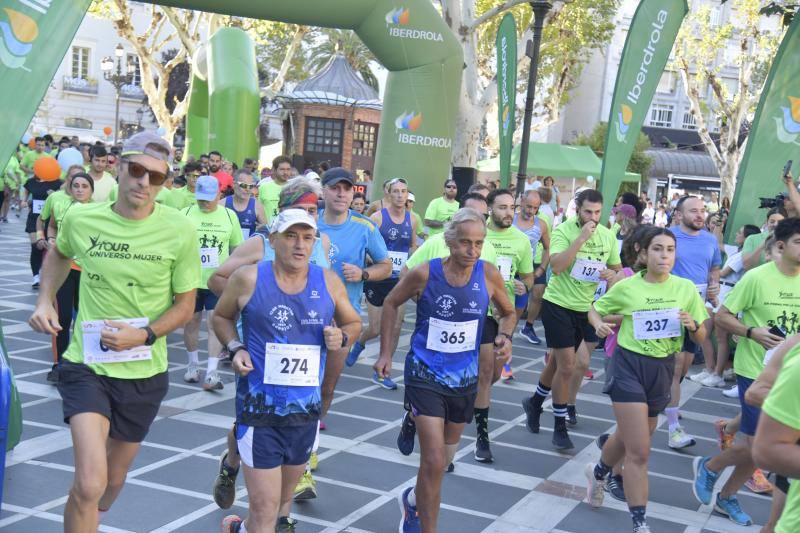 La carrera &#039;Badajoz en forma por la Igualdad&#039;, en imágenes