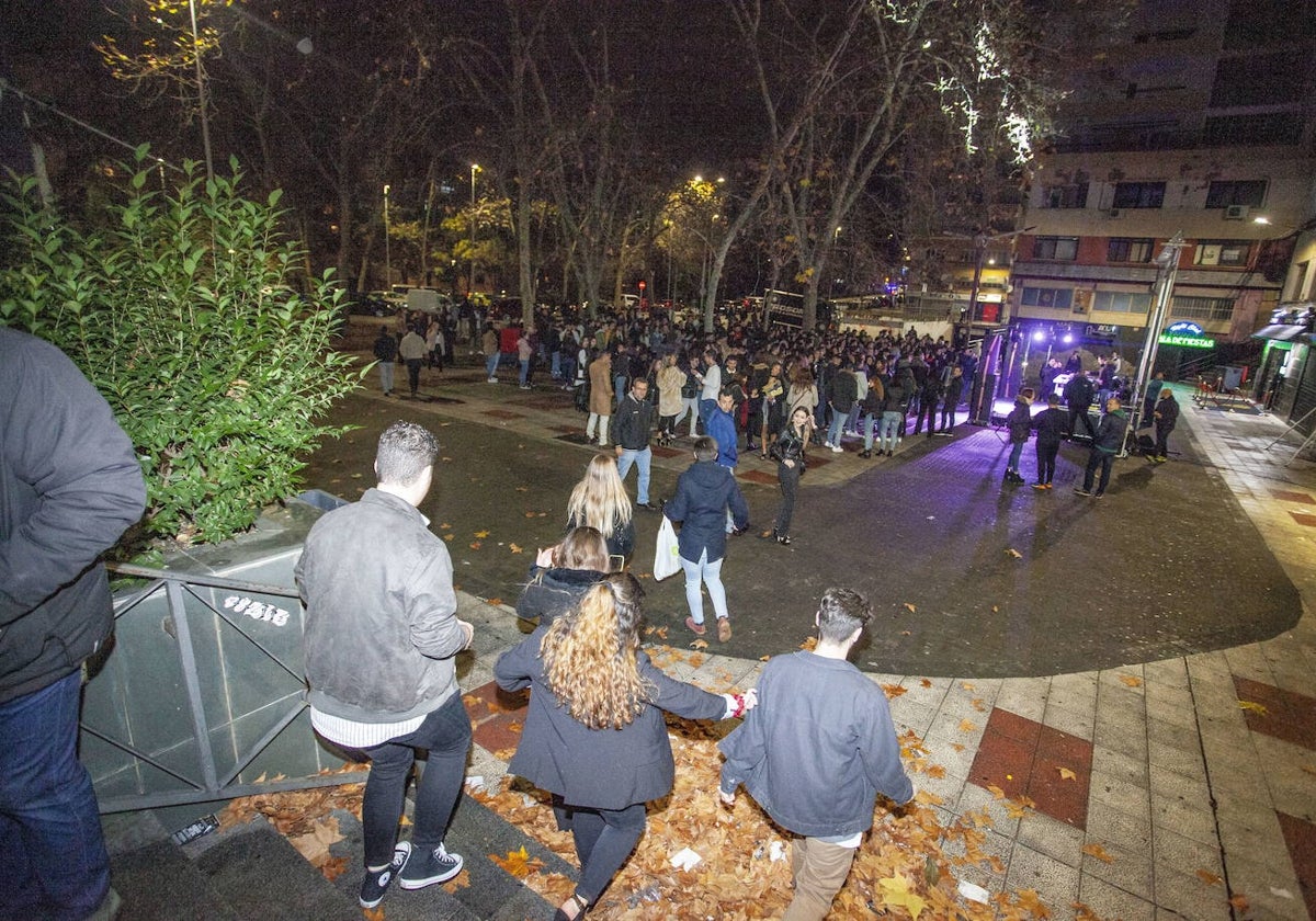 Imagen de archivo de una noche de marcha en La Madrila.