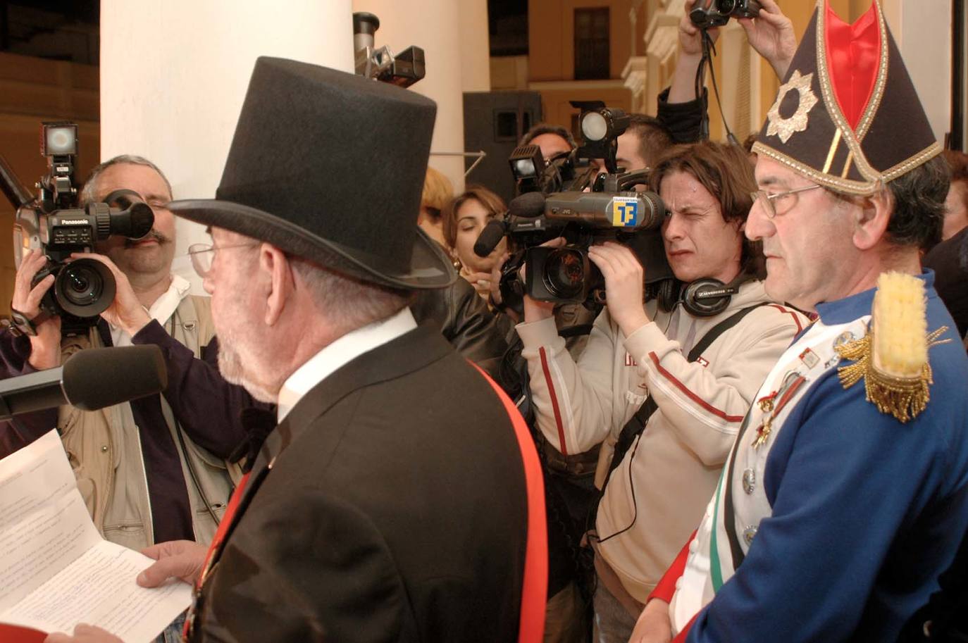 Pregoneros del Carnaval de Badajoz a lo largo de los años