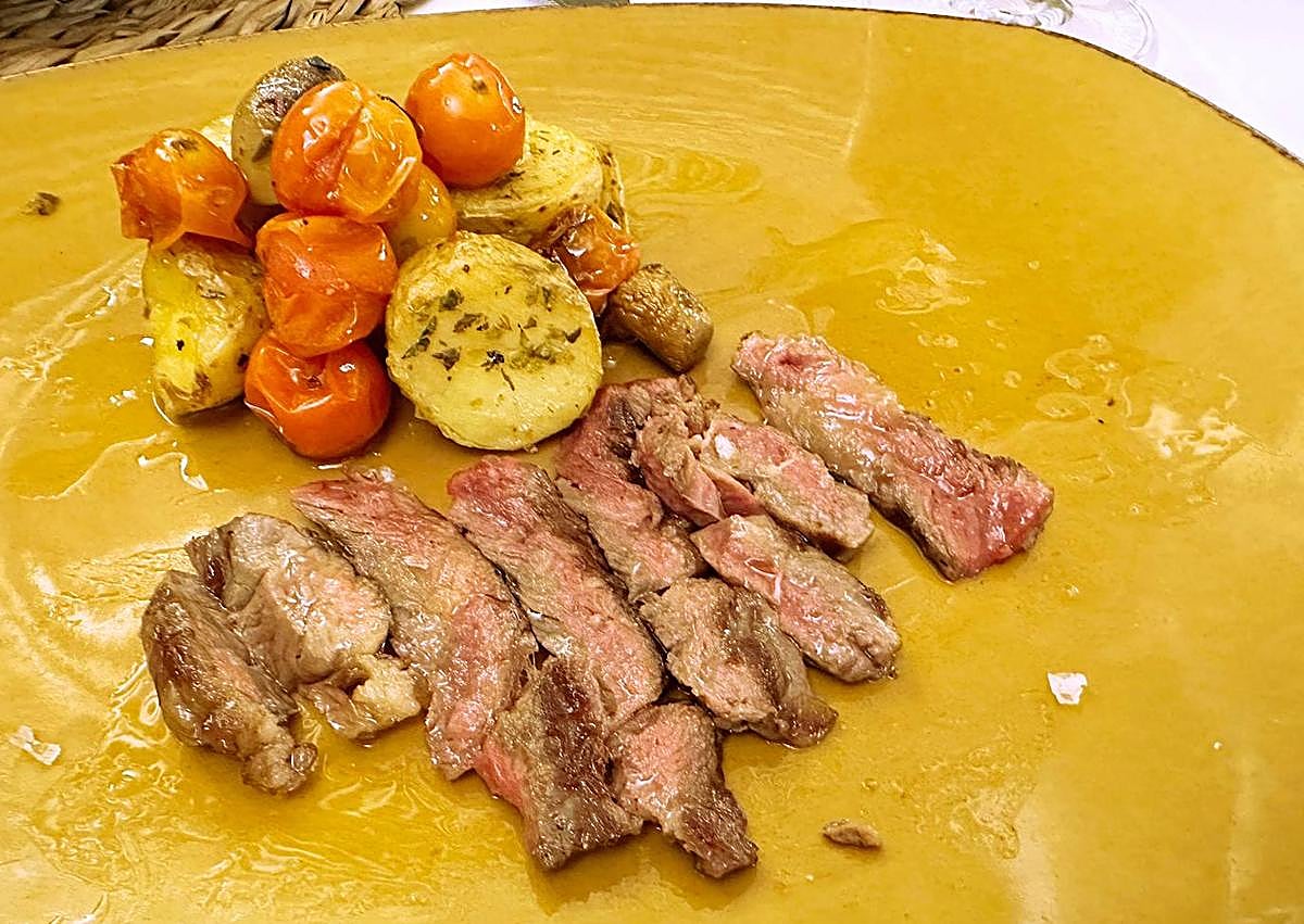 Imagen secundaria 1 - Pulpo, vaca madurada y huevo roto.