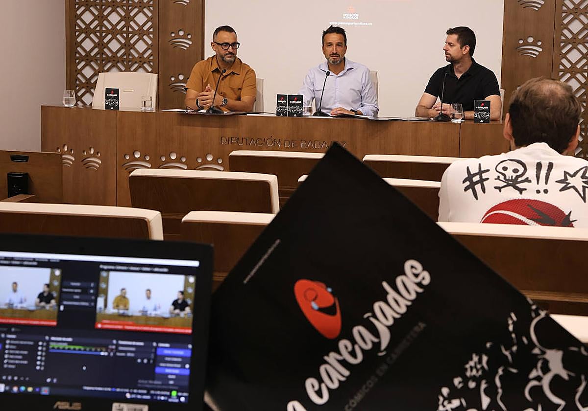 Siete cómicos extremeños llevarán sus monólogos a quince localidades