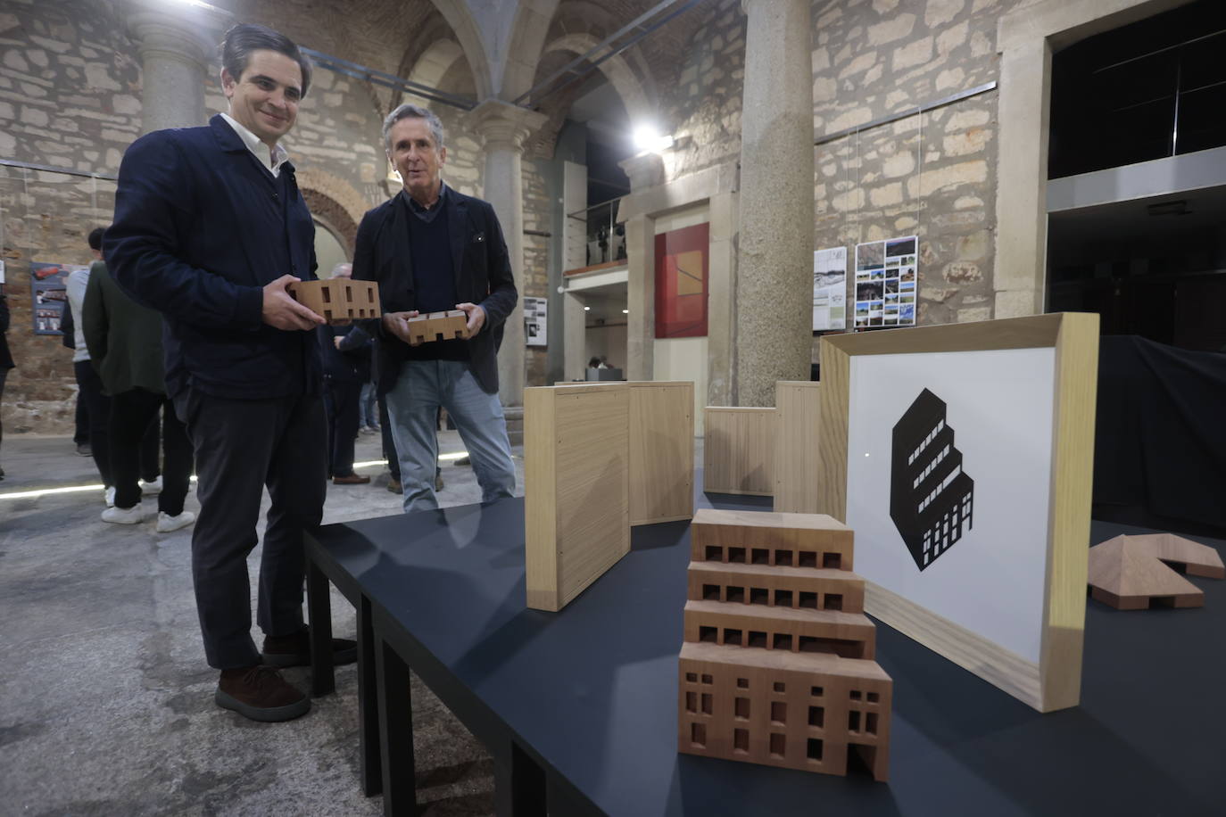 Exposición de Emilio Tuñón en el Coade. 