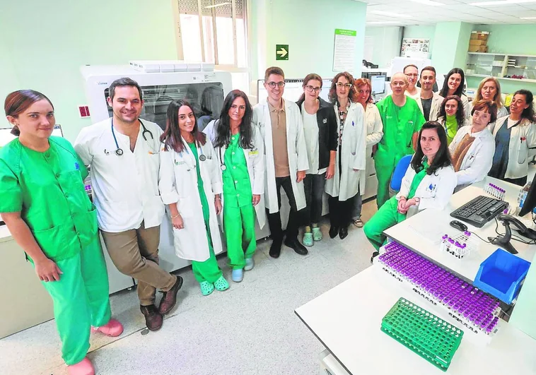 Equipo de la unidad de hematología del hospital San Pedro de Alcántara.