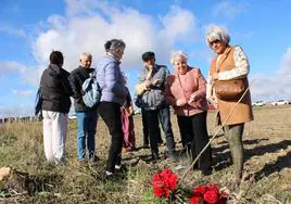 Llerena homenajea a los fusilados en la fosa del Romanzal