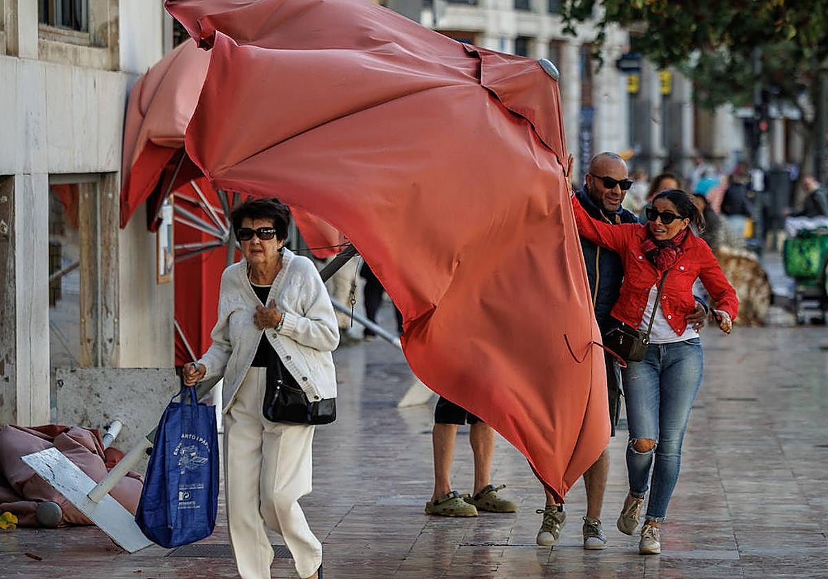 Extremadura podría registrar vientos de 90 km/h este jueves.