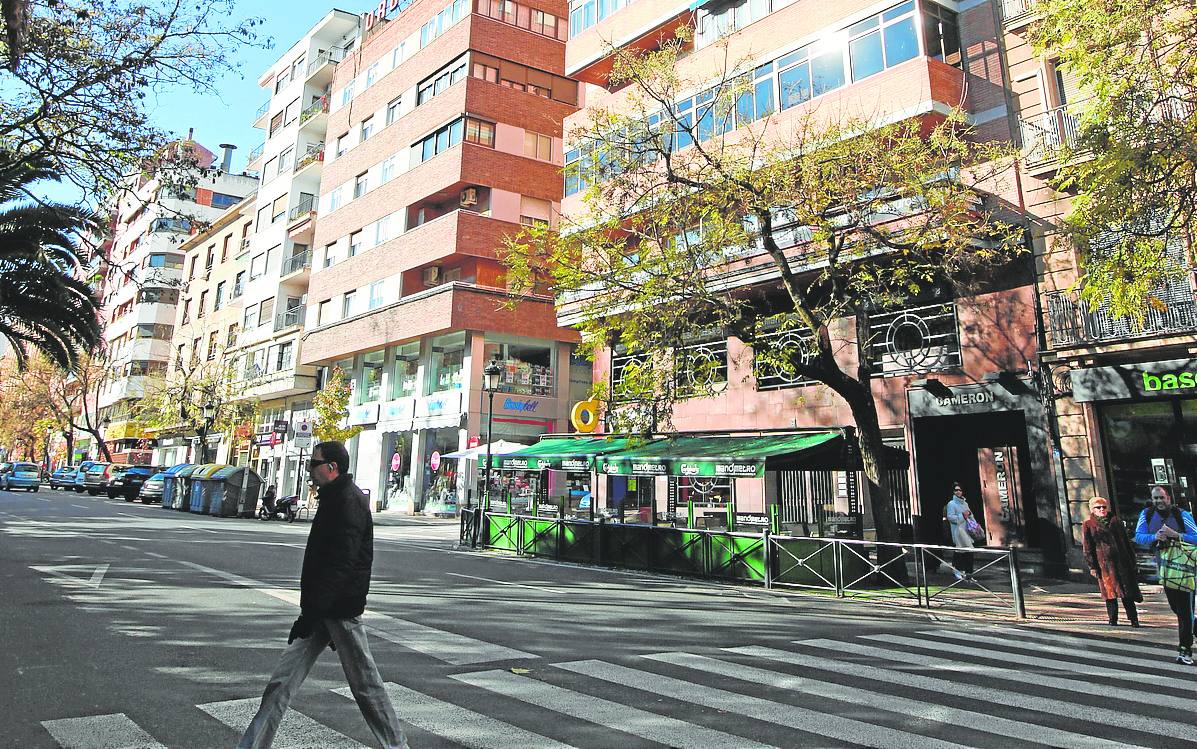 Viviendas en la avenida de España de la capital cacereña.