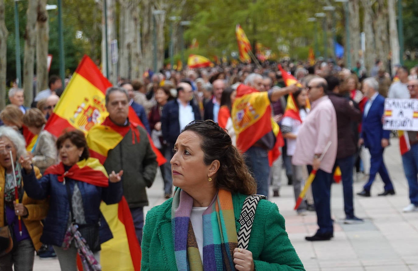 Gran afluencia en la manifestación del PP contra la amnistía en Badajoz