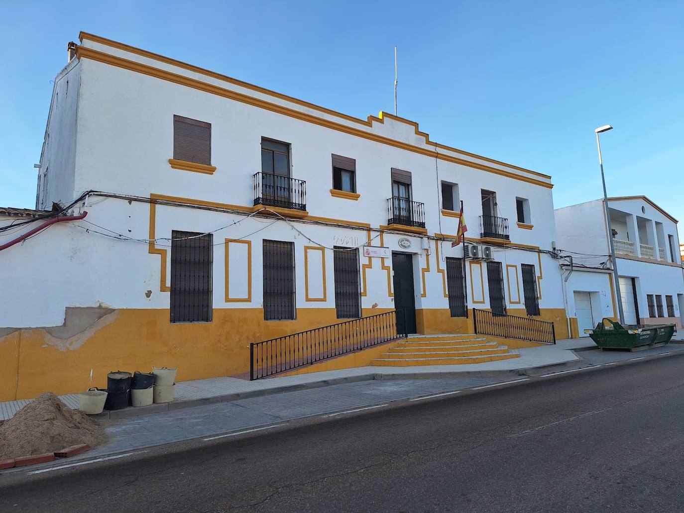 El sargento 1º expedientado era el comandante del puesto de la Guardia Civil en Alconchel.