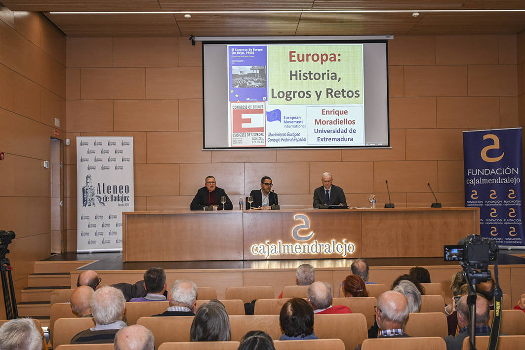 Viernes negro de música y solidaridad