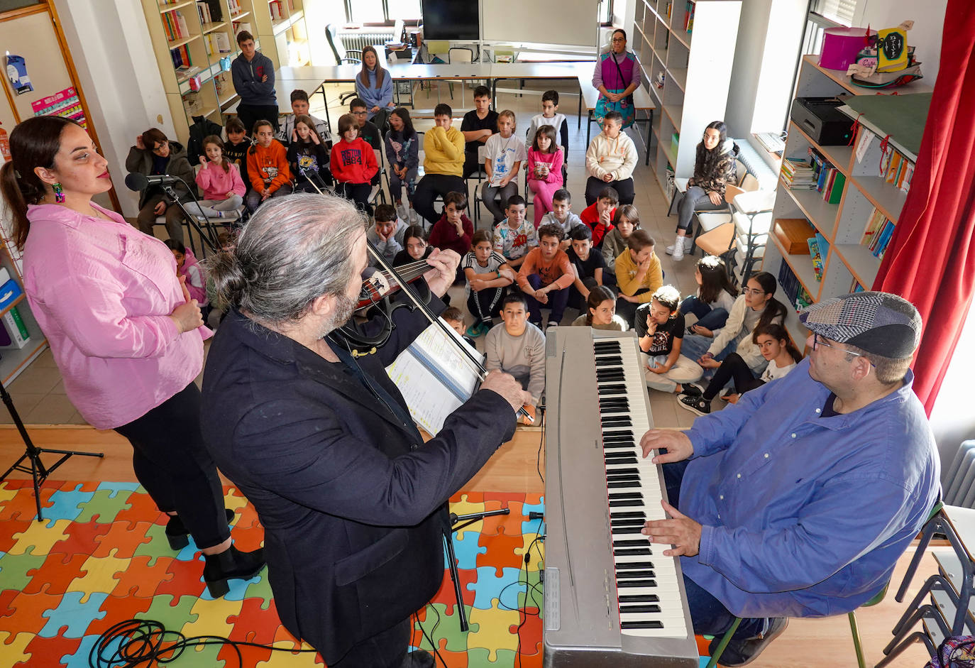 Viernes negro de música y solidaridad