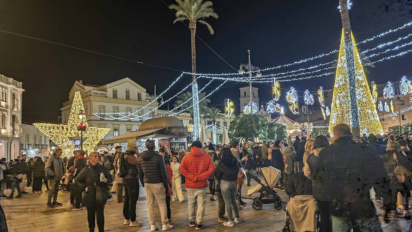 Así ha sido el encendido del alumbrado navideño en Mérida