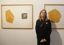 María Jesús Ávila en la exposición del claustro del complejo cultural San Francisco