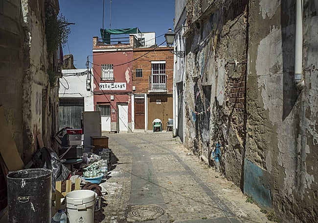 La calle Encarnación, pendiente de reforma.