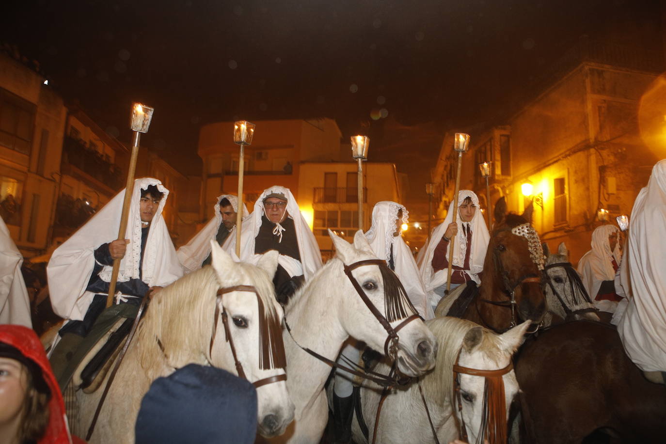 Torrejoncillo vibra con La Encamisá | Imágenes