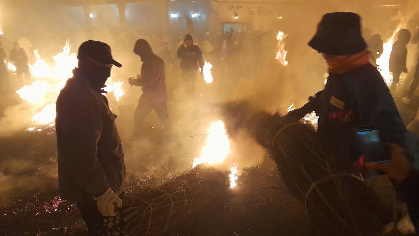 Los Escobazos, en imágenes