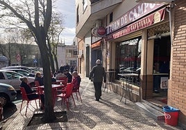 Los atracos han sido en Forn de Campos y en Café con Alma.