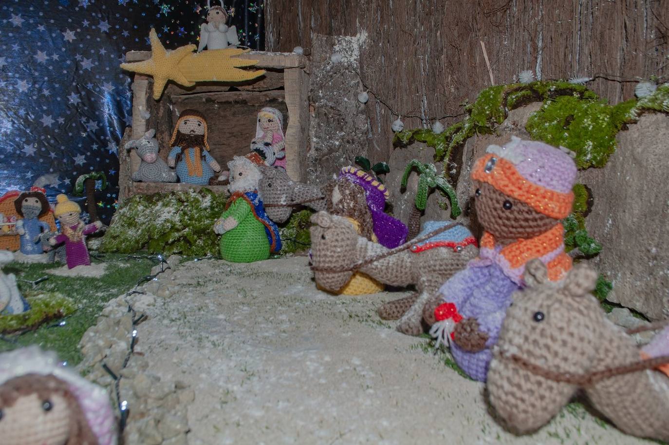 Belén de ganchillo en Casas de Miravete