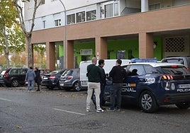 La policía tras el atraco a un bar en Ciudad Jardín.