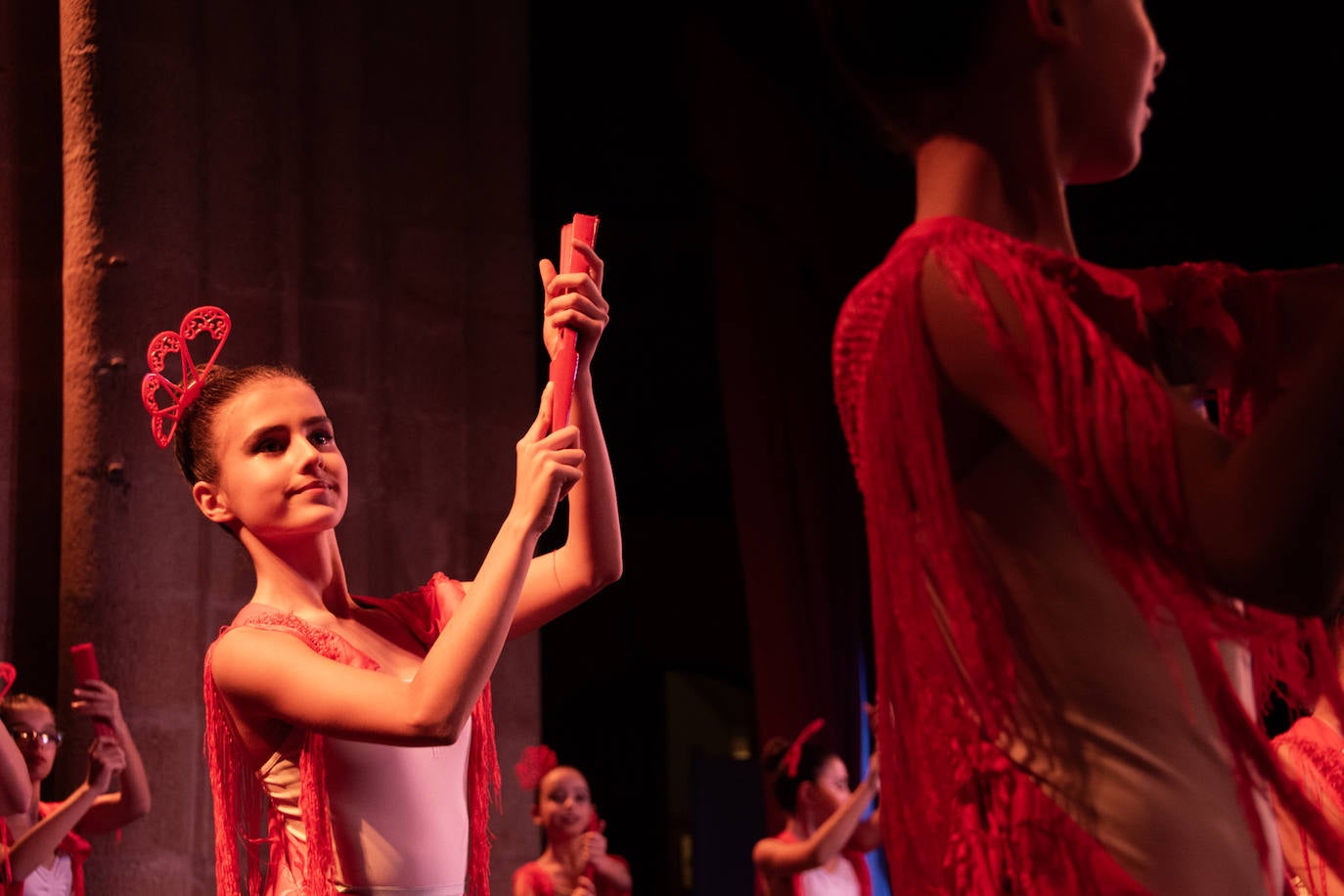 Luz, color, armonía y ritmo en la gala de invierno de los alumnos del Conservatorio de Danza de la Diputación de Cáceres