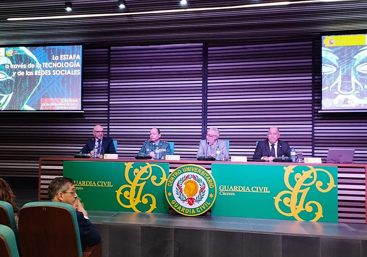 Jornadas de ciberseguridad celebradas en Cáceres.