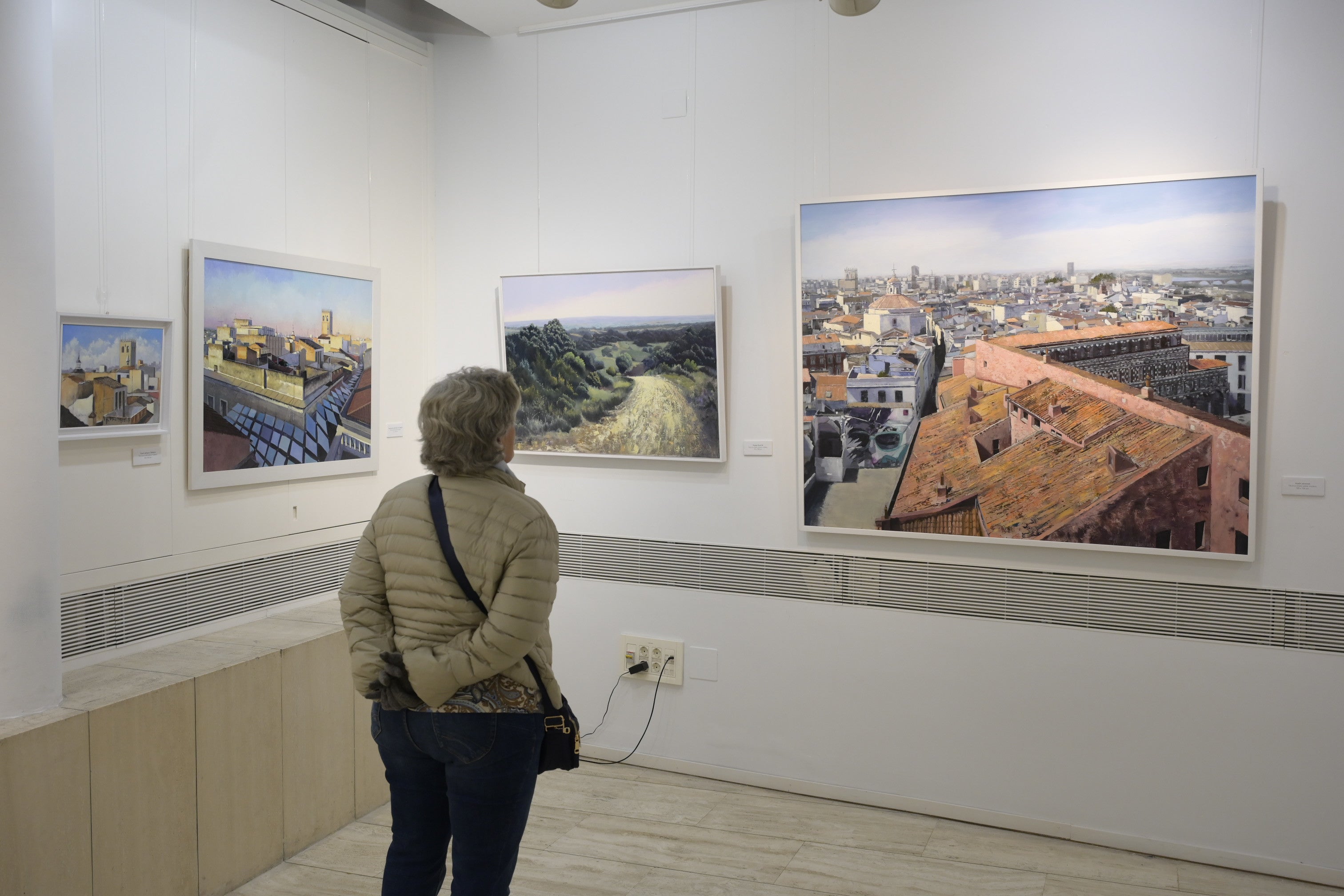 Imagen principal - Suenan panderetas y villancicos