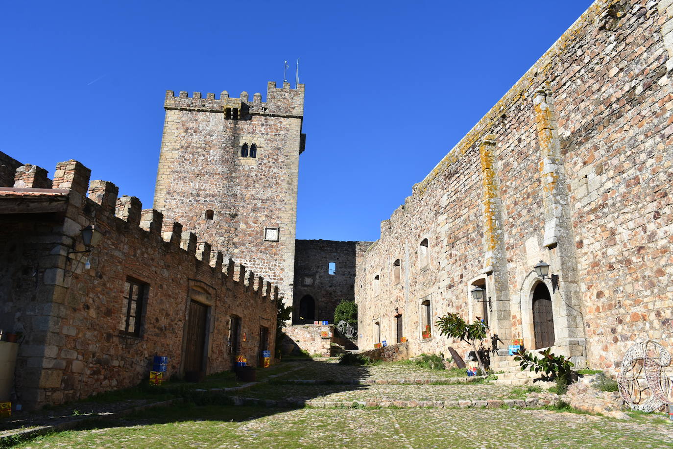 El Castillo de Luna deslumbra para recibir la Navidad