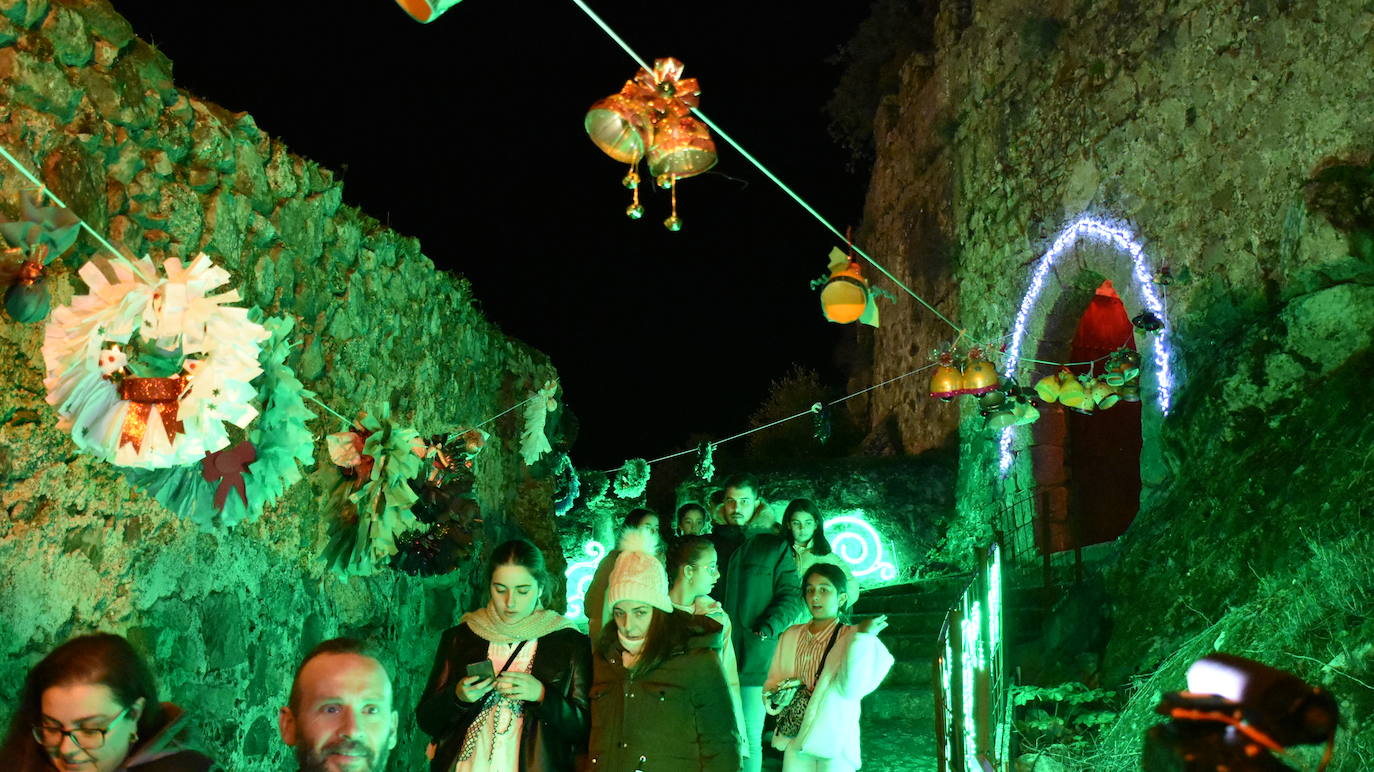 El Castillo de Luna deslumbra para recibir la Navidad