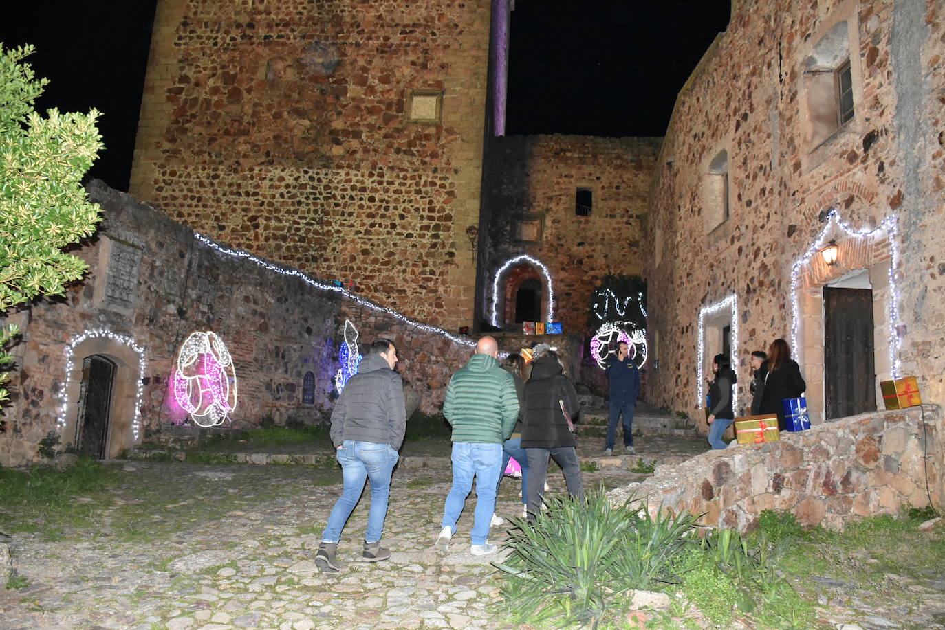 El Castillo de Luna deslumbra para recibir la Navidad