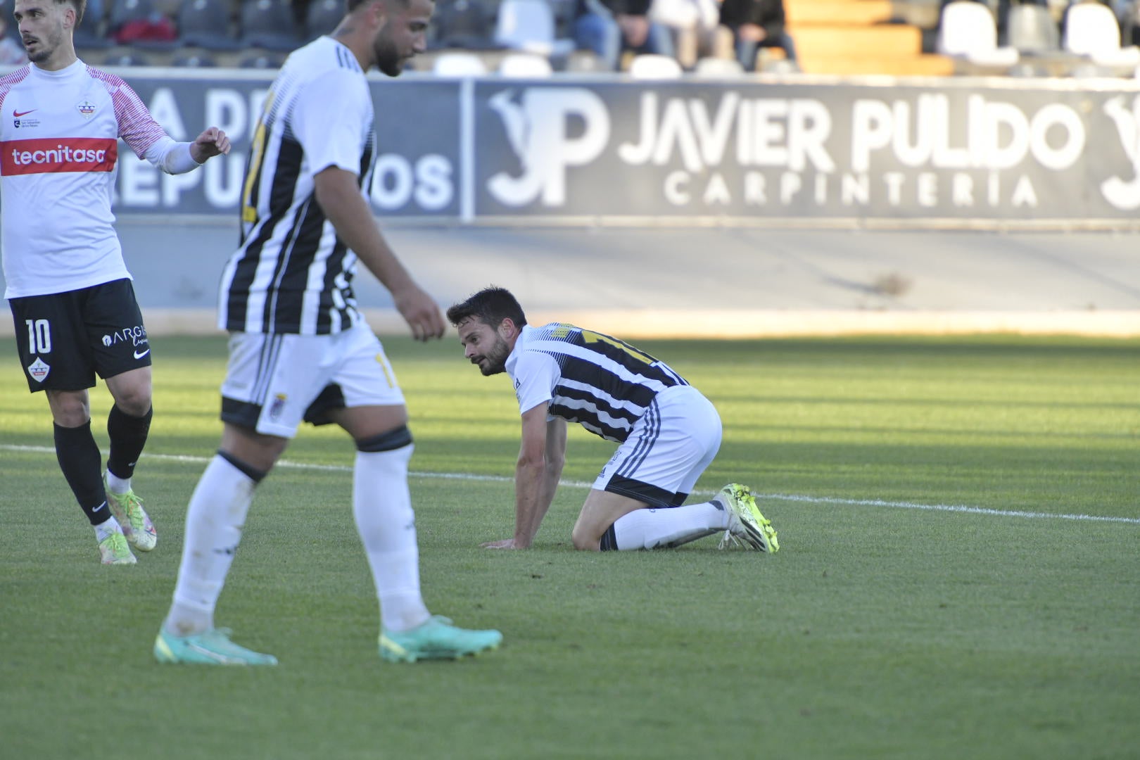 El CD Badajoz despide el año sin goles en el Nuevo Vivero