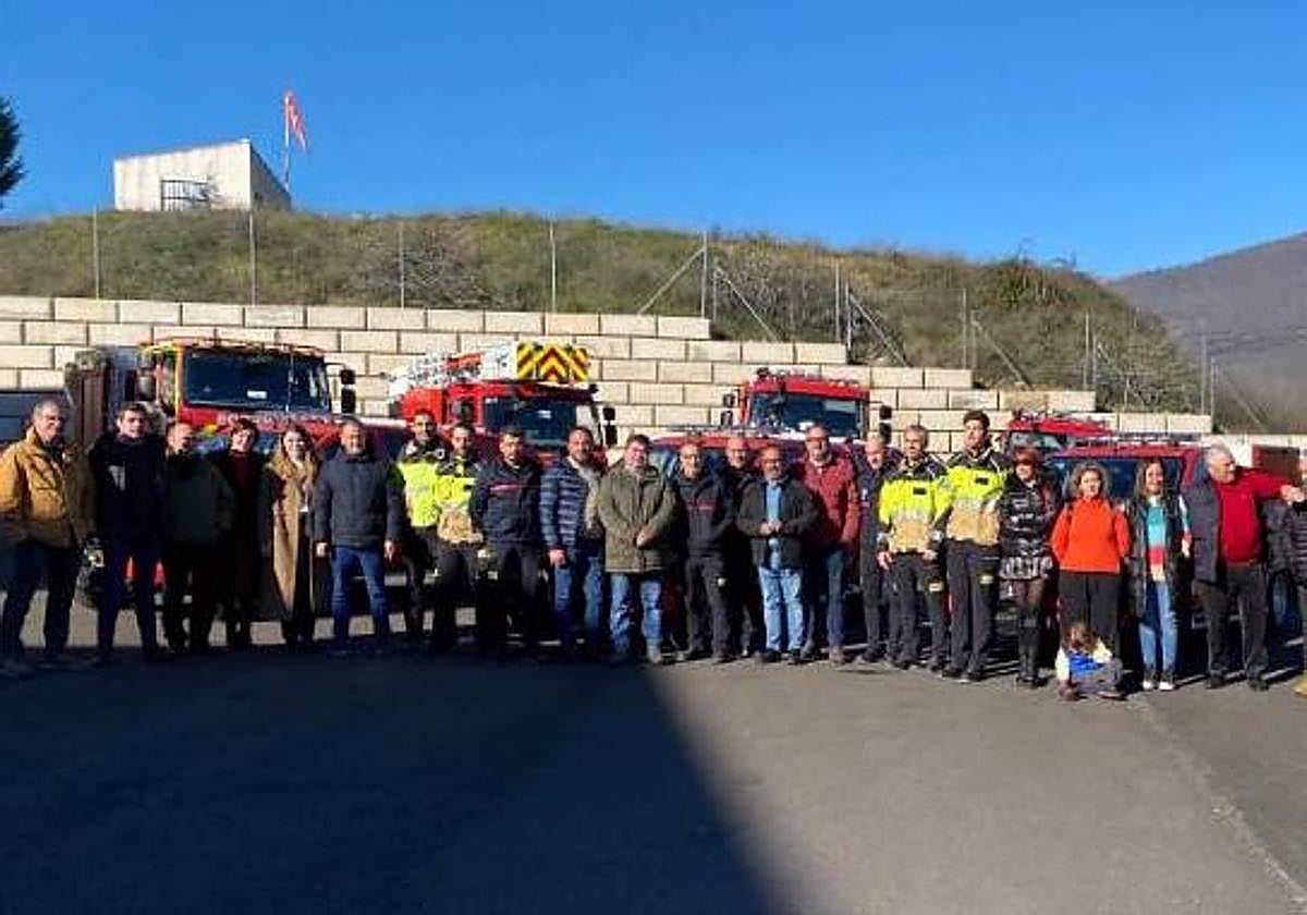 La apertura del parque de bomberos de Jarandilla reduce el tiempo de respuesta en más media hora