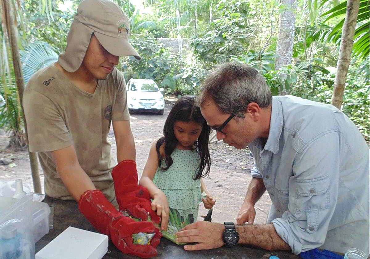 Una investigación de la UEx advierte de que el tráfico ilegal de especies pone en riesgo la salud de personas y animales