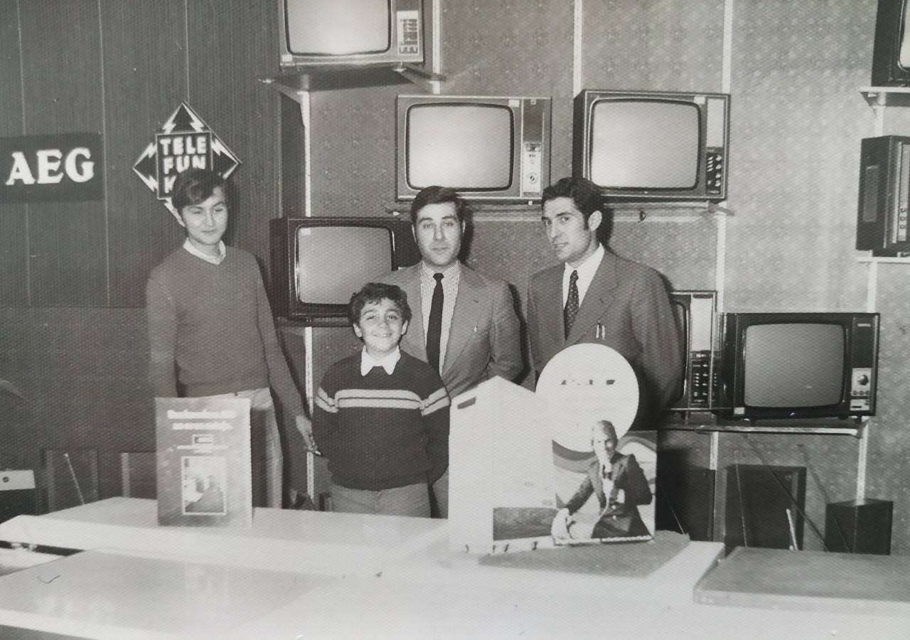 Electro-lar Agustín en los años setenta.