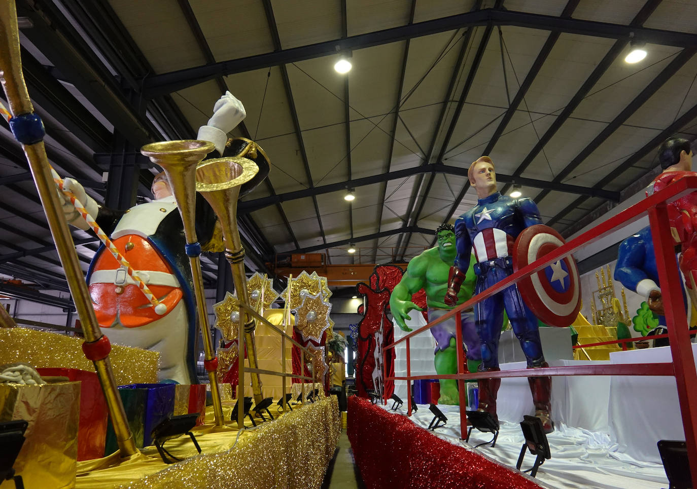 Fotos: Así serán las carrozas que participarán en la cabalgata de Badajoz
