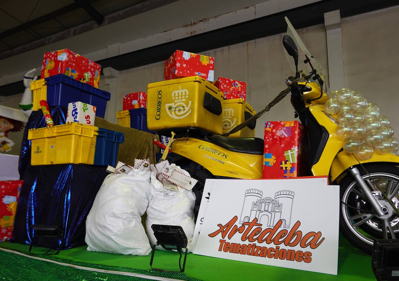 Fotos: Así serán las carrozas que participarán en la cabalgata de Badajoz