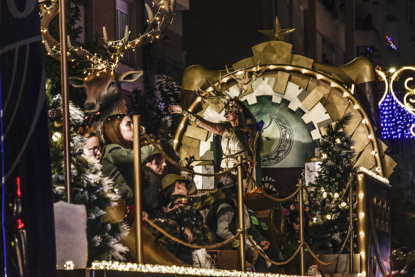 Fotos: Badajoz arropa a los Reyes Magos en una noche mágica