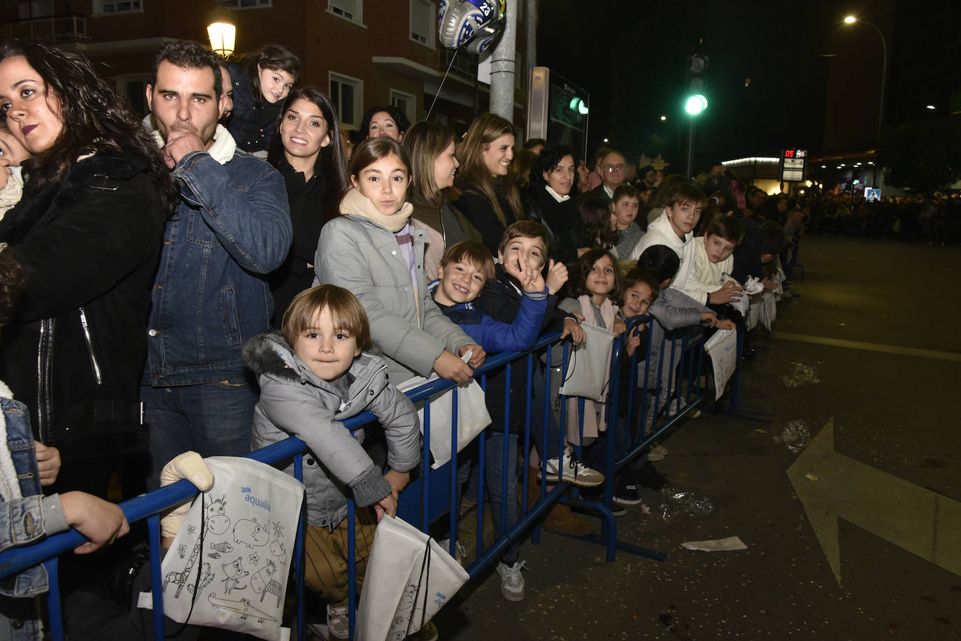 Fotos: Badajoz arropa a los Reyes Magos en una noche mágica
