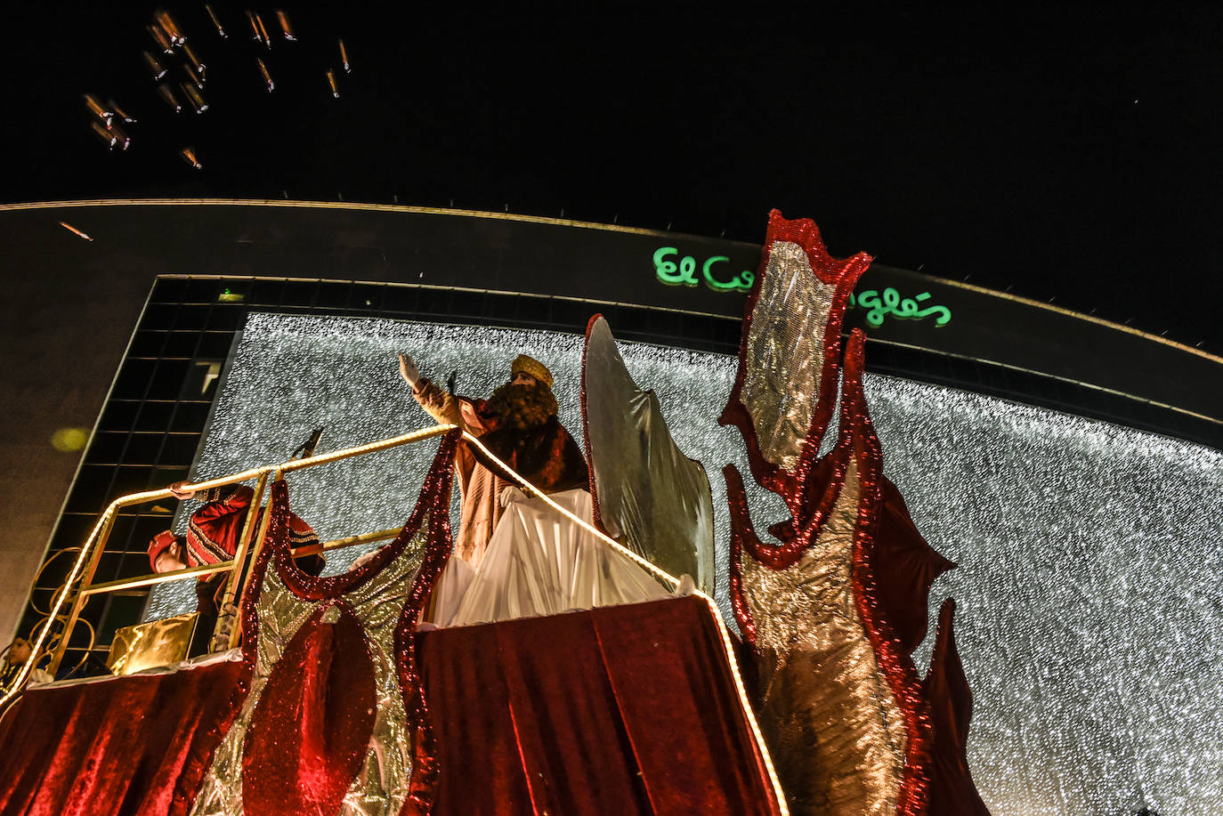 Fotos: Badajoz arropa a los Reyes Magos en una noche mágica